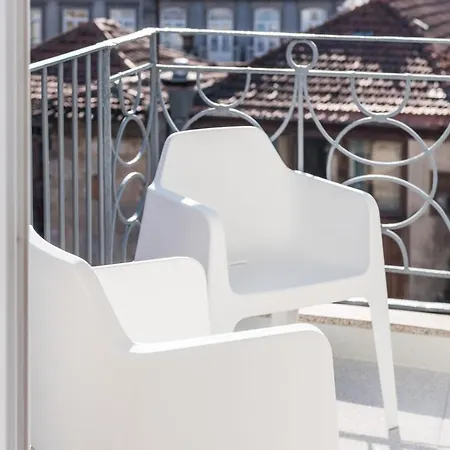 Sá De Noronha Mezzanine W Terrace * Oporto
